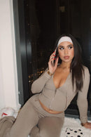 Conjunto de suéter e calça Lena